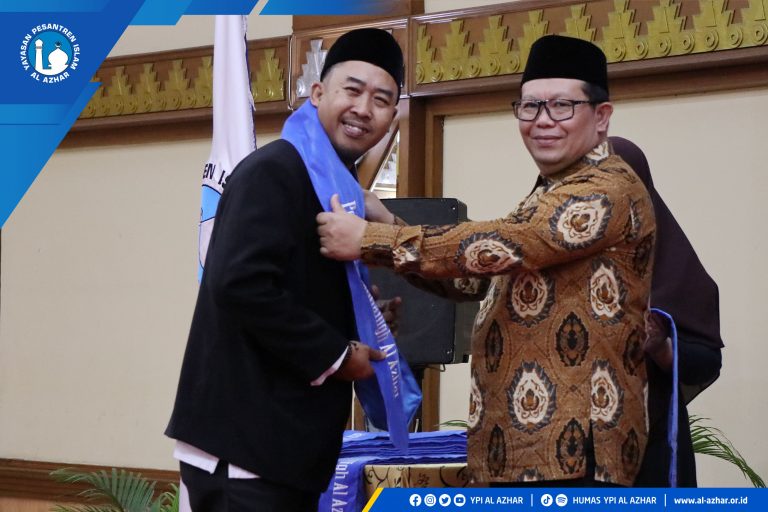 Wisuda Pendidikan Mubaligh Al Azhar - Al Azhar